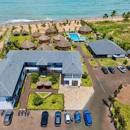 Elmina Lemon Beach Resort מראה חיצוני תמונה
